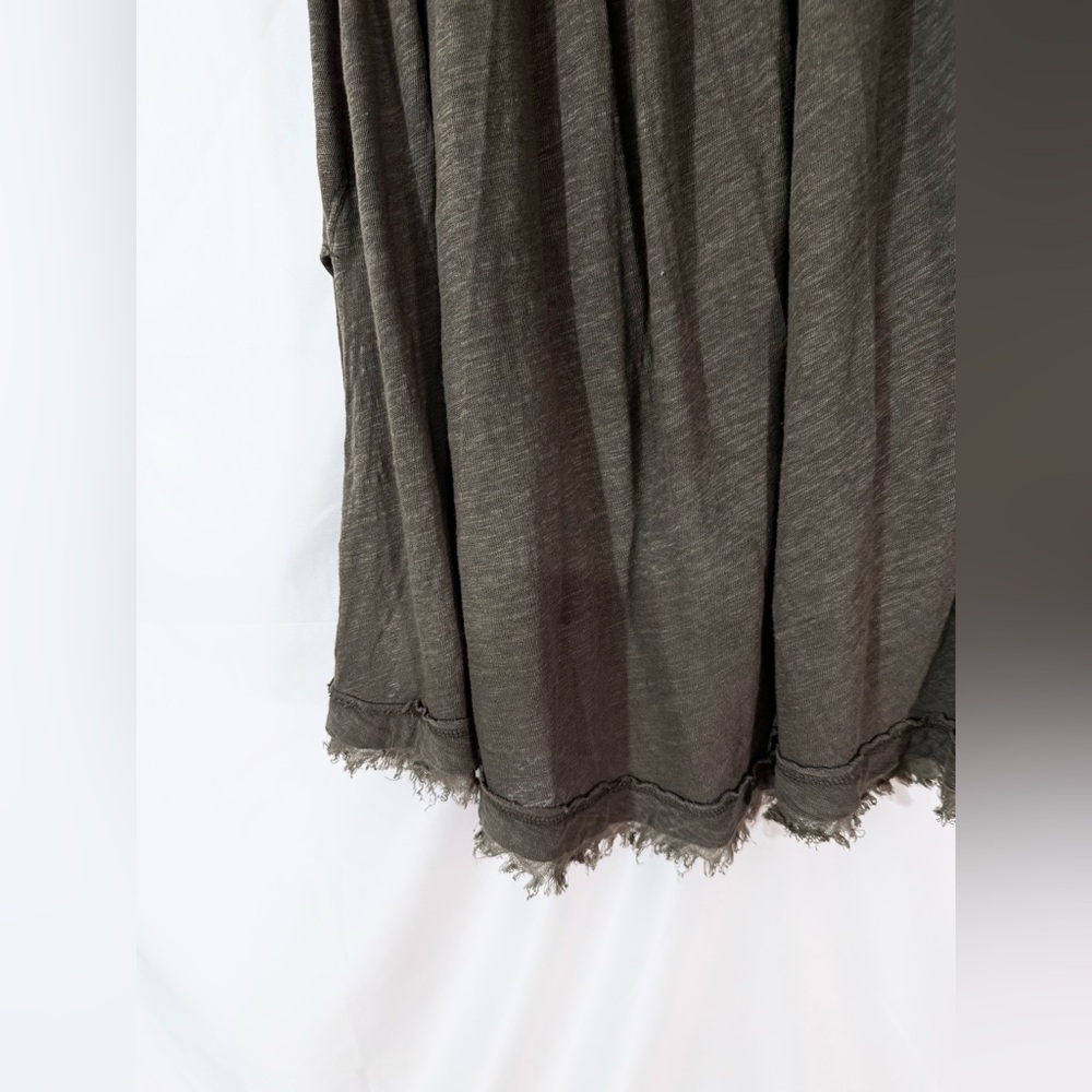 Free People Aster Henley Oversized 1/2 Button Up Jersey T-Shirt With Raw Edges - Picture 14 of 16